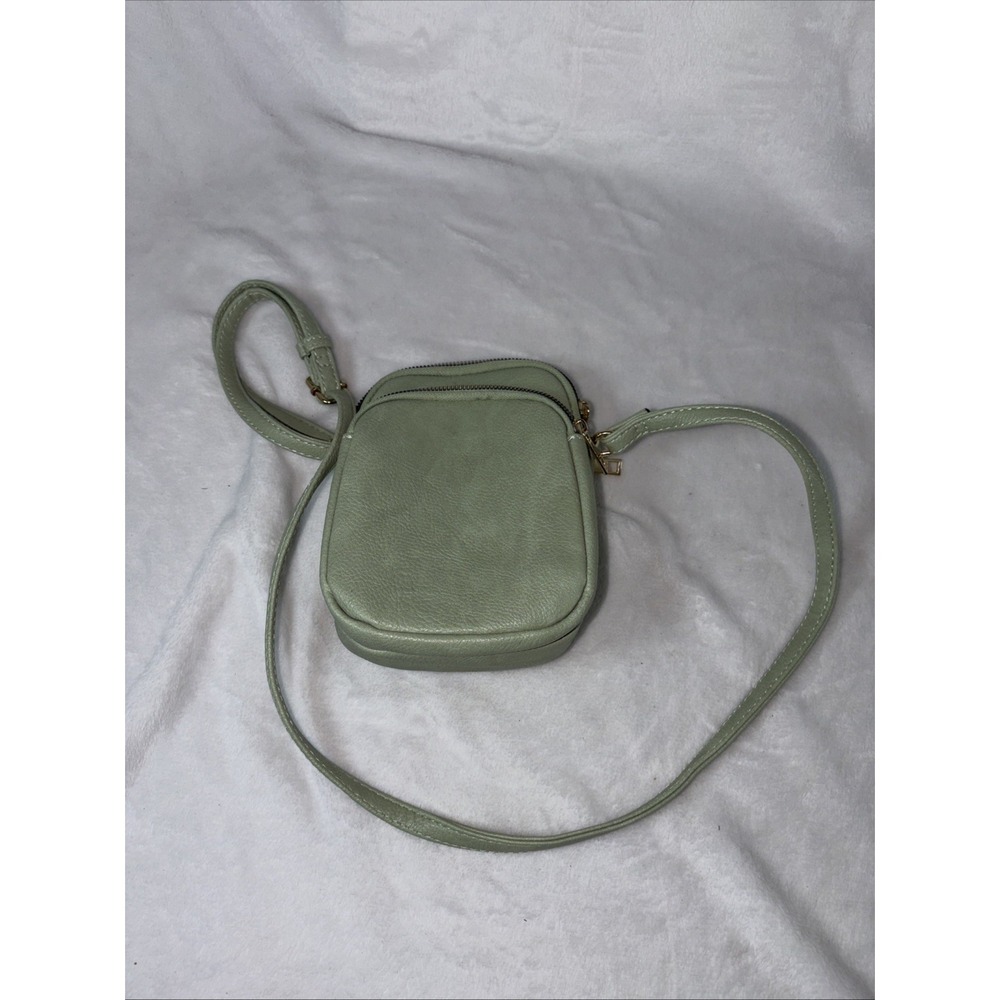 Compact Vertical Sage Crossbody Pebble Texture Faux Leather Cottagecore Boho EUC